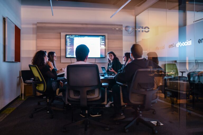 Navigating Social Media Platforms for Maximum Business Impact